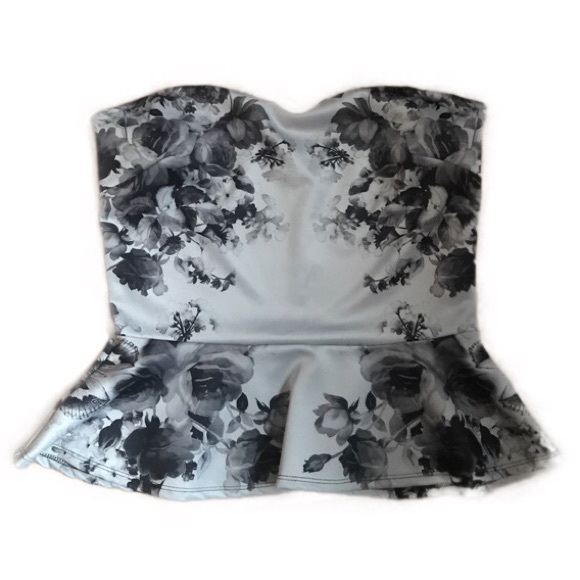 Suzy Shier Tops - SILVER FLORAL STRAPLESS SUZY SHIER TOP